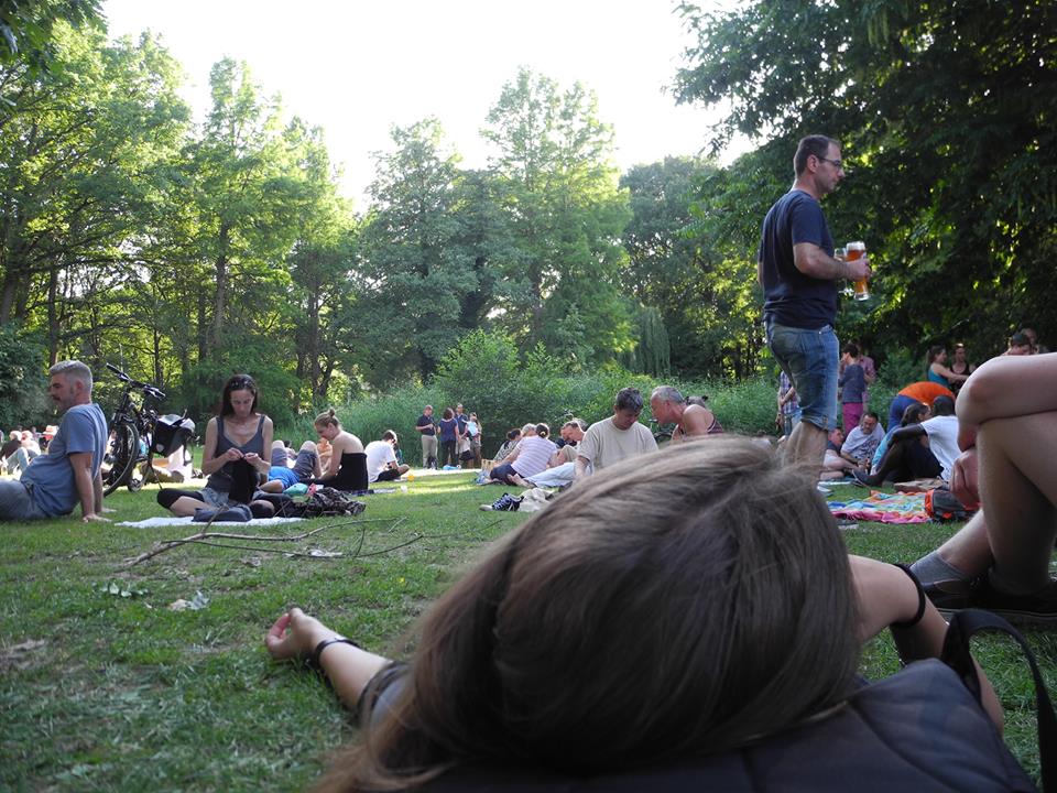 8月26日(金)ほろ夜市!第31回 〜【 ベルリンで暮らす BY いとうゆうき 】〜」